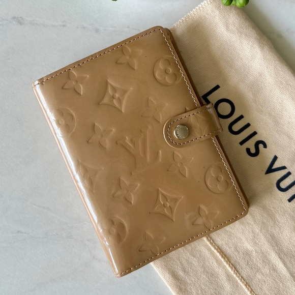 Authentic Louis Vuitton Passport Holder Monogram Vernis Agenda PM - Picture 2 of 11